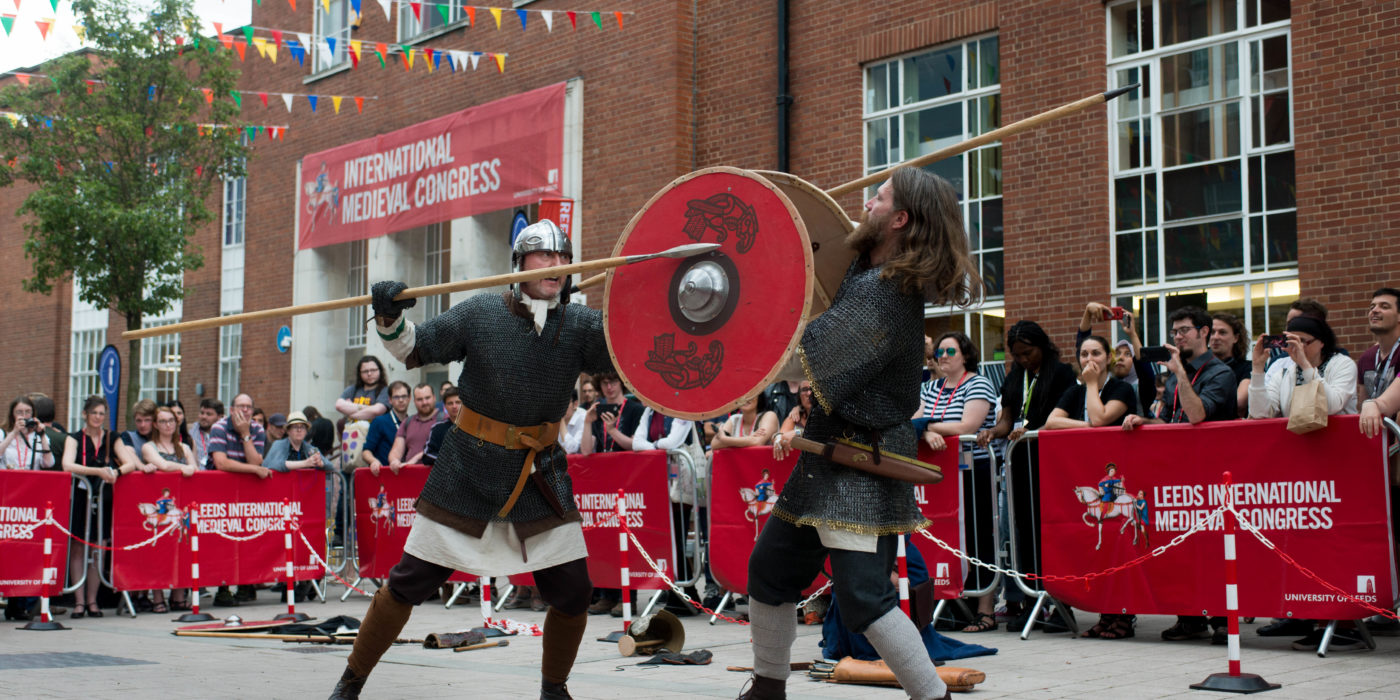 Late Roman combat display amid the crowds at IMC 2018